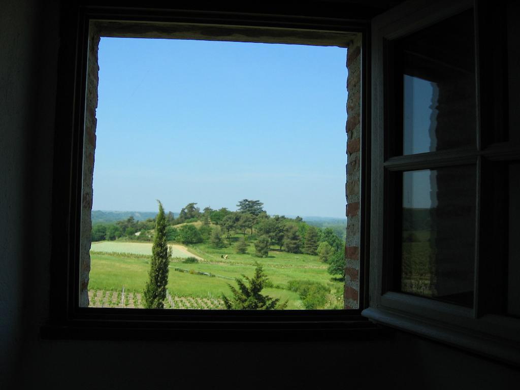 مبيت وإفطار Rochefort-sur-Loire La Tour Du Moulin Geant الغرفة الصورة